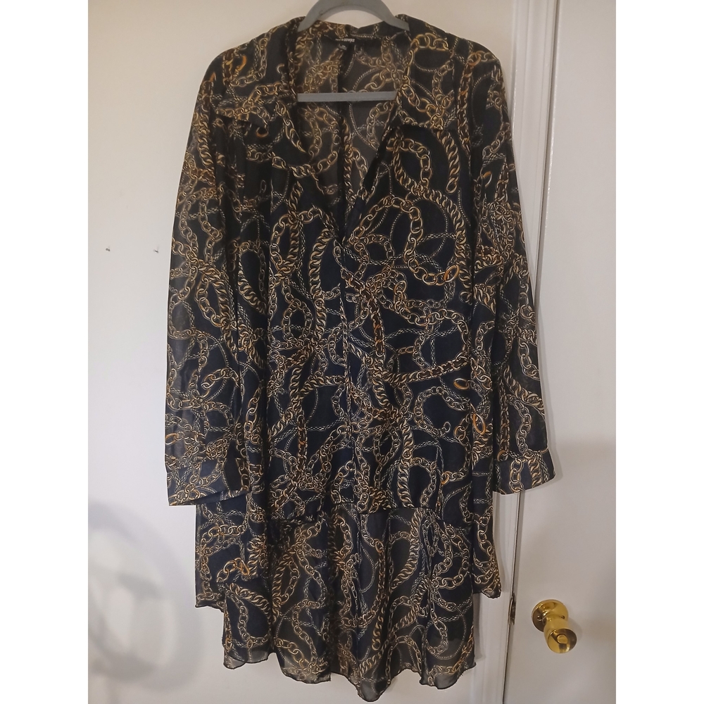 SHEIN Curve Black Gold Chain Print High Low Blouse